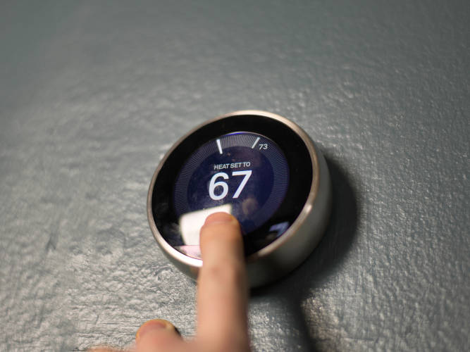 Smart thermostat